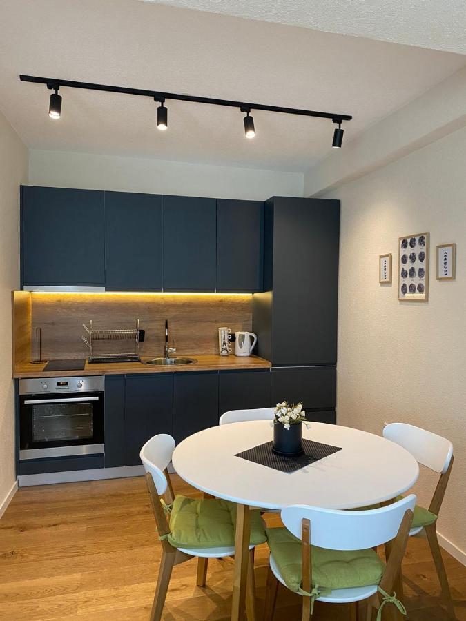 N & N Apartment *